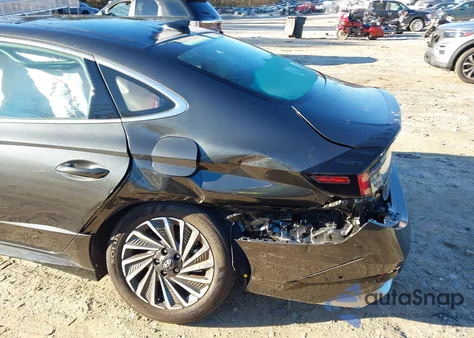 2025 Hyundai Sonata Hybrid Limited from USA, damaged, VIN KMHL54JJ2SA126947